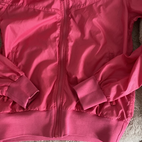 Girls Nike Jacket - Picture 2 of 3